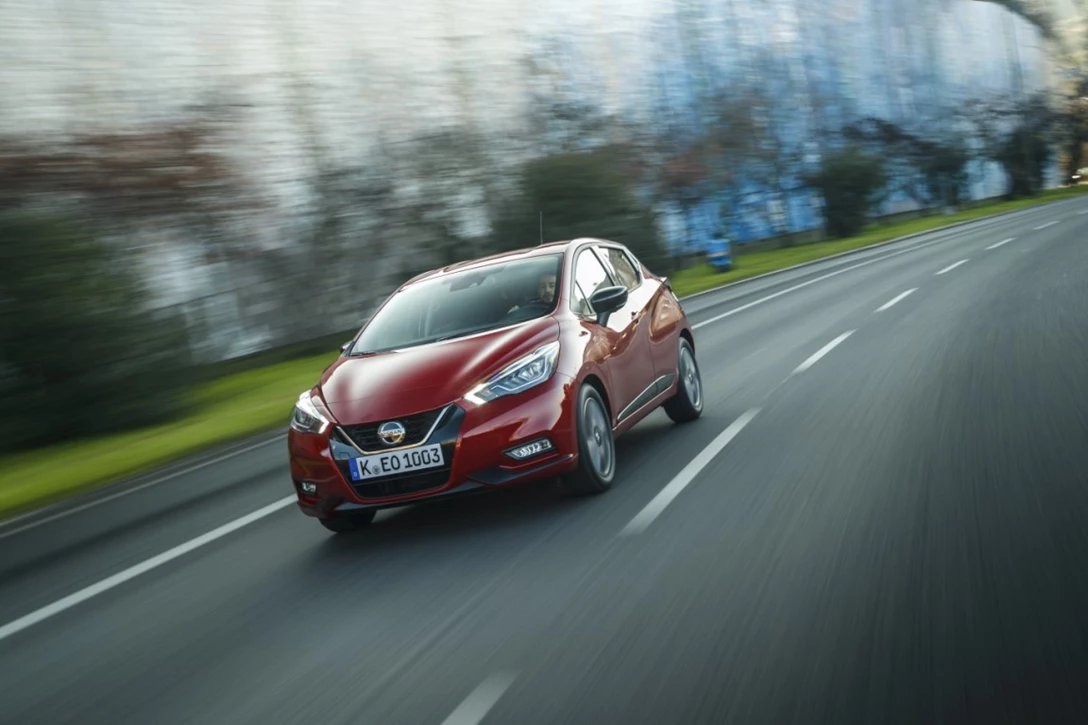 1610752-More Micra Live Event - Red Micra Xtronic - Dynamic Front 6.jpg