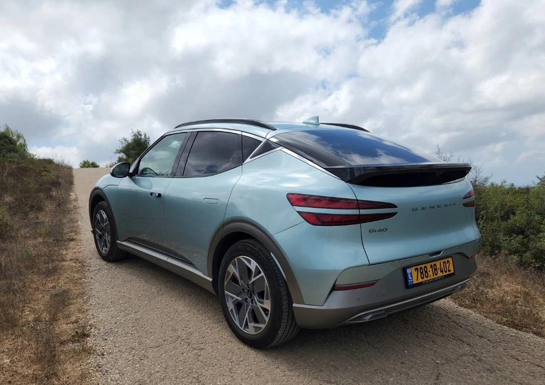 1675341-Genesis-GV60-2023-03.jpg
