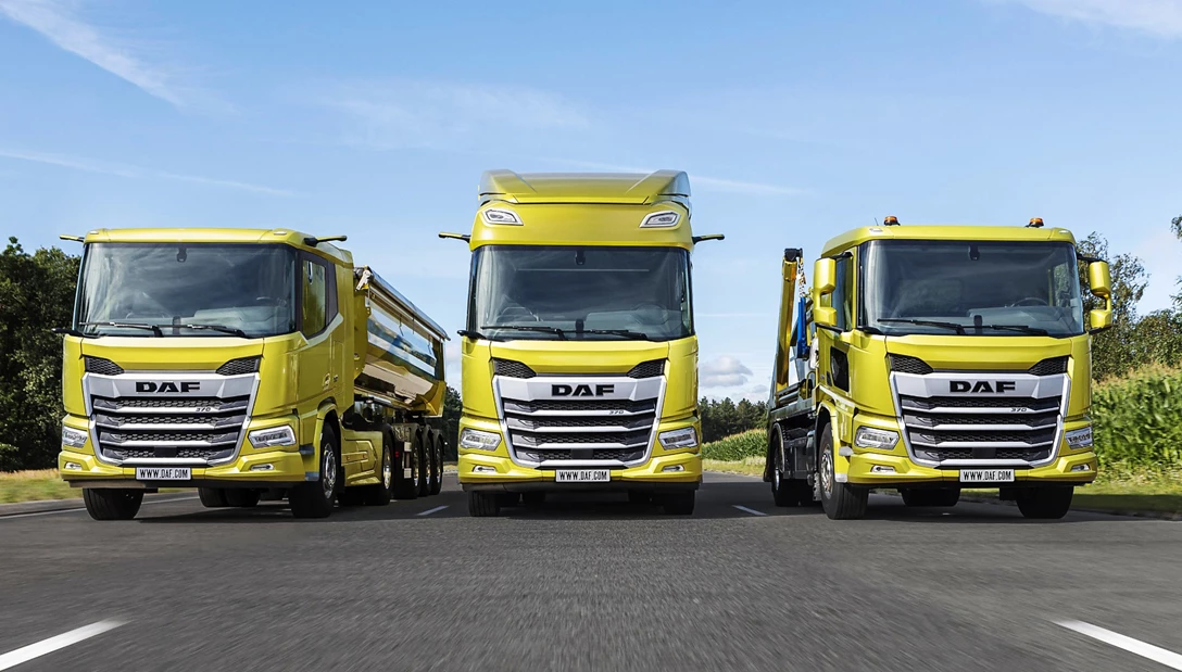 1669549-11 DAF XD.jpg