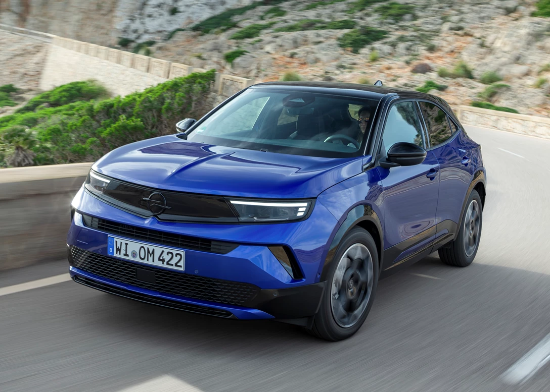 Opel-Mokka_Hybrid-2025-04.jpg
