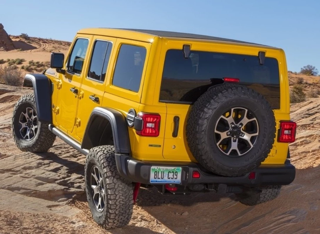 1657695-Jeep-Wrangler_Unlimited_EU-Version-2022-02.jpg