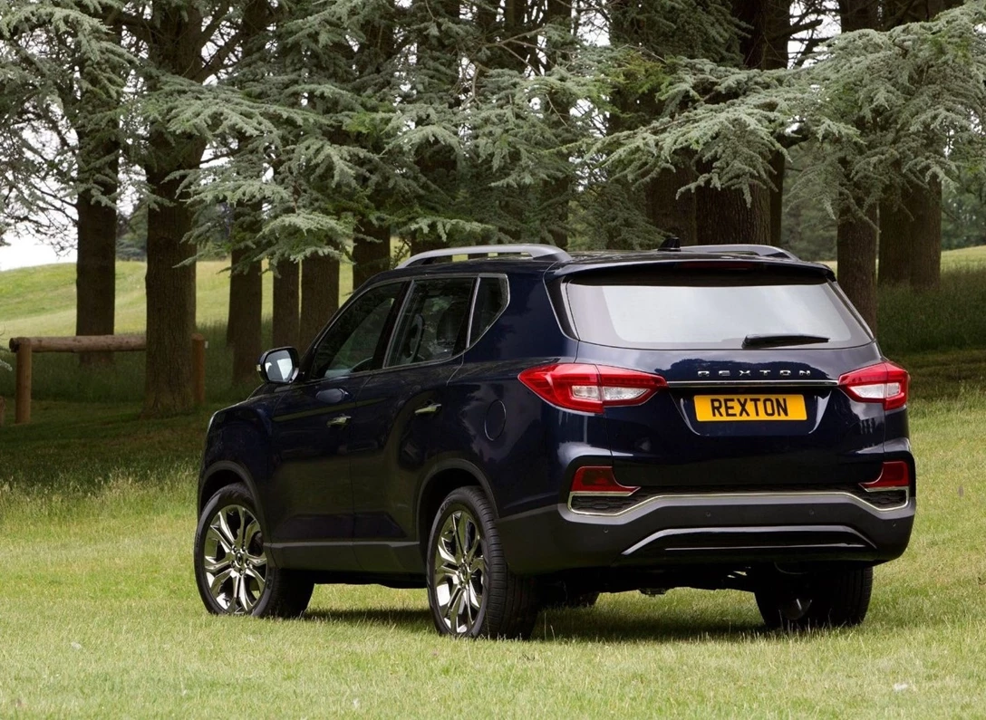1649149-SSANGYONG-Rexton-2020-06.jpg