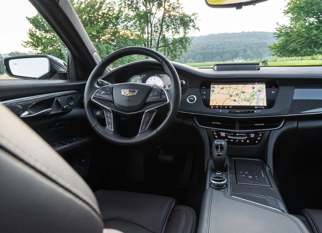 1671071-Cadillac-CT6_V-Sport-2019-05.jpg