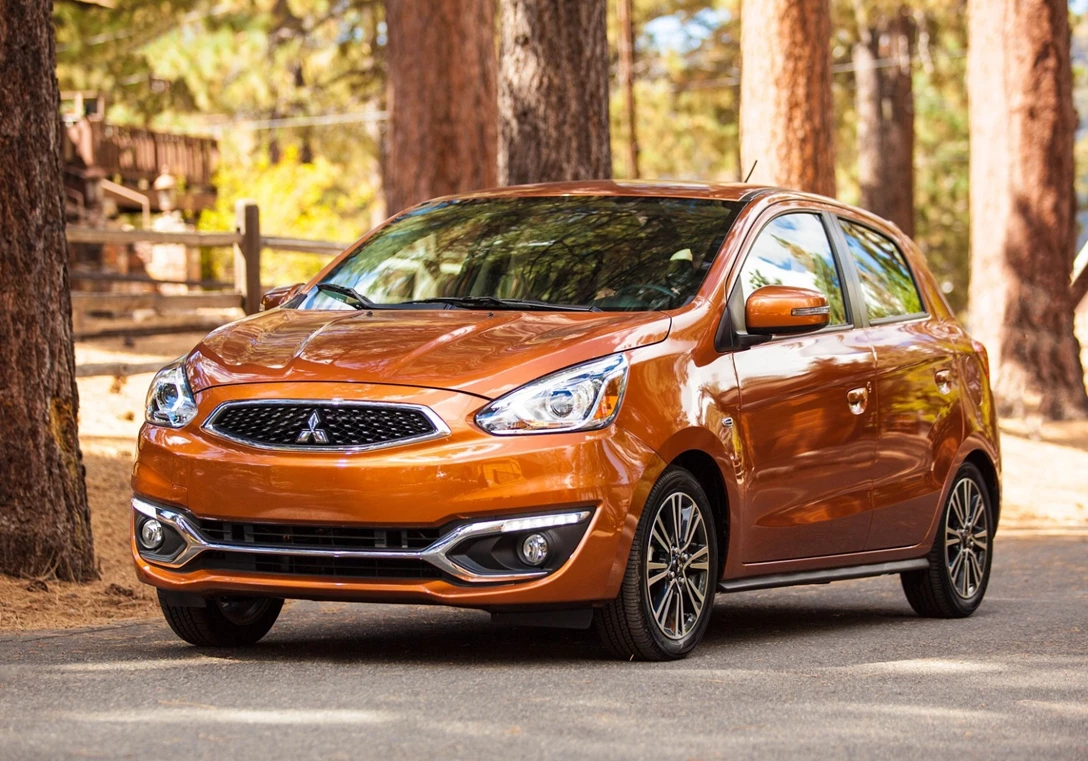 1643309-Mitsubishi_Space Star-2017-01.jpg