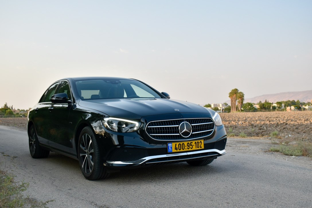 1649070-מרצדס E קלאס - 2.jpeg