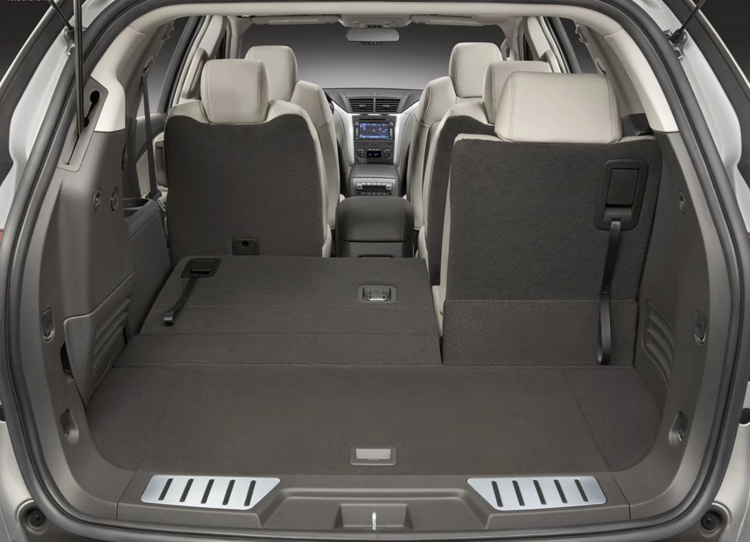 1662407-Chevrolet-Traverse-2012-09.jpg