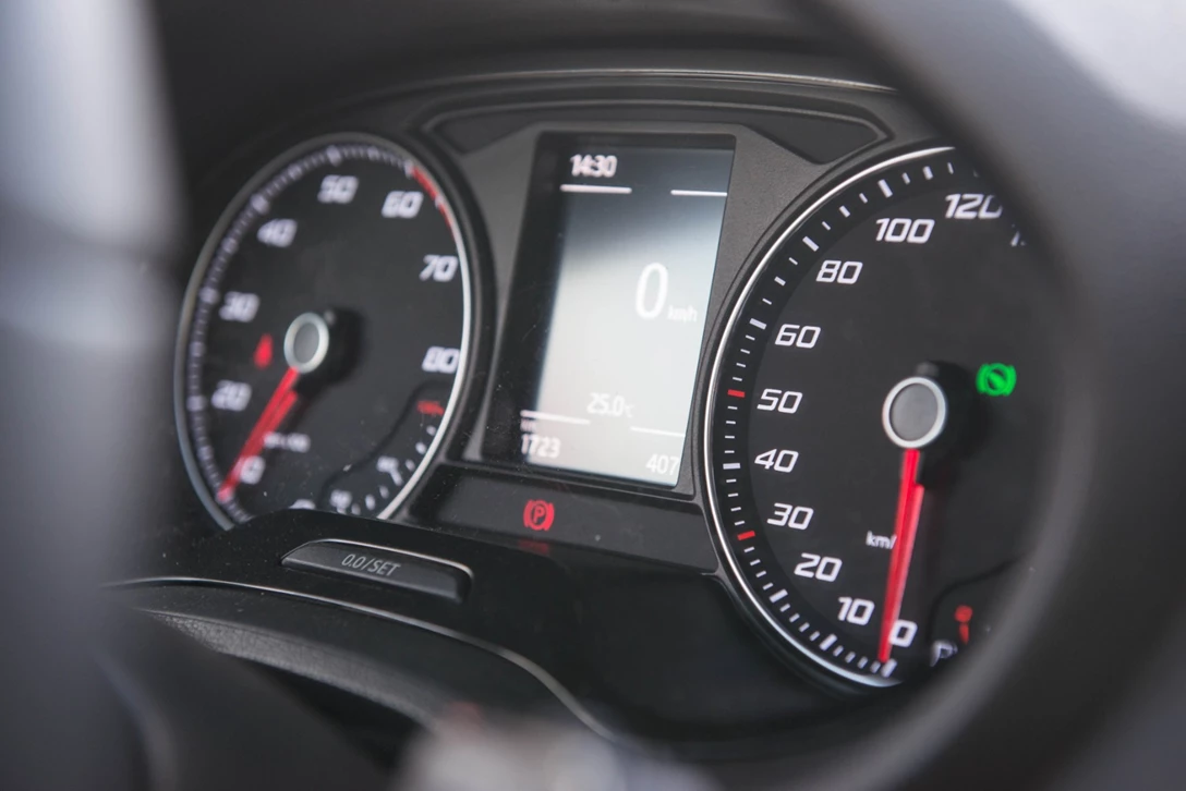 1672741-by benny doutsh (39 of 57).jpg