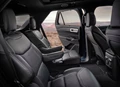 1633922-Ford-Explorer-2020-08.jpg