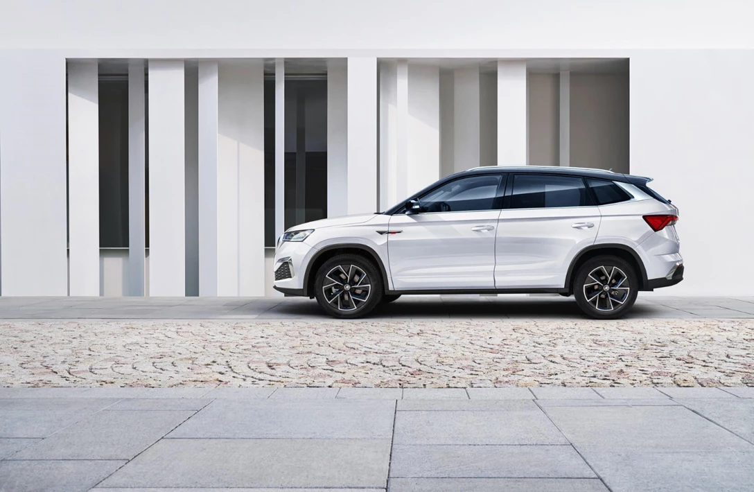 1624670-17_KAMIQ GT.jpg