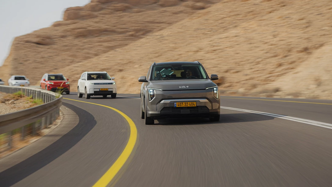 מבחן טווח 2025 - עד 200K.01_28_41_15.Still083-min.jpg