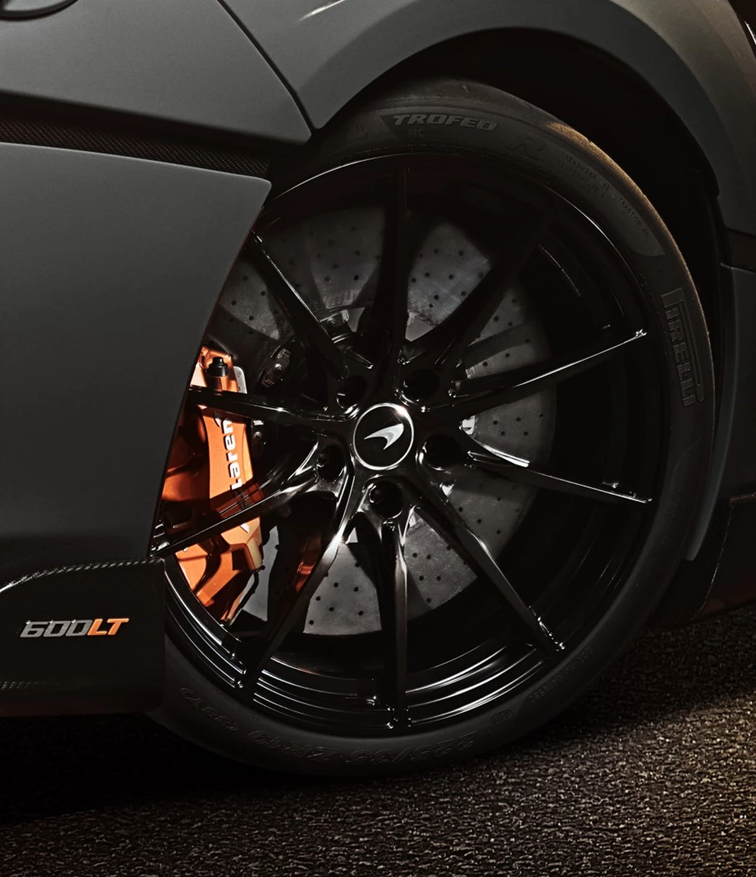 1597858-McLaren 600LT_Chicane Grey_image13.jpg