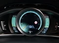1666942-Volvo-V40-2016-06.jpg