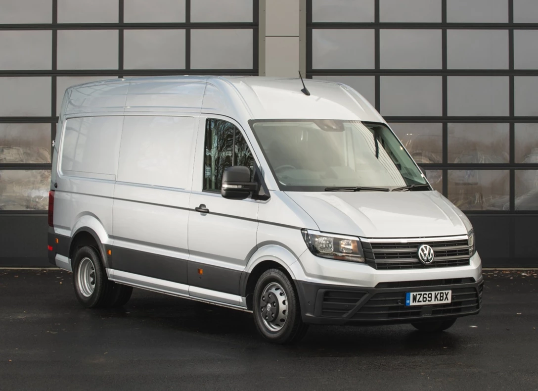 1648950-Volkswagen-Crafter-2021-01.jpg