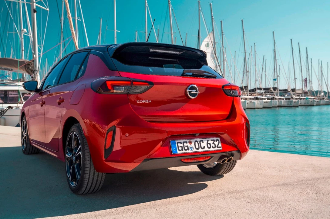 1626652-Opel-Corsa-GS-Line-509827.jpg