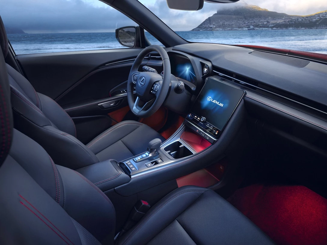 1683071-LBX EMOTION EU 03-min.jpg