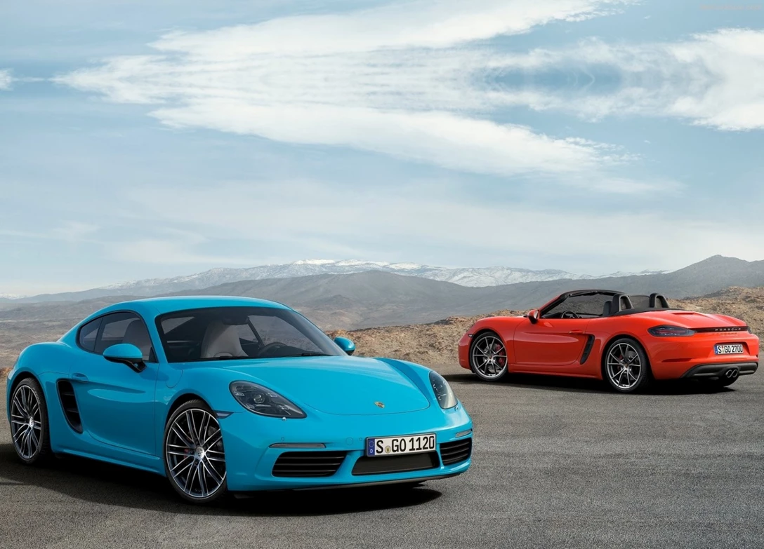 1703242-Porsche-718_Cayman-2024 (7).jpg