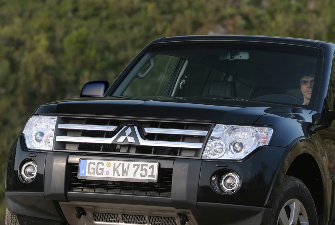 1681853-Mitsubishi-Pajero_European_Specs-2007-1280-0e.jpg