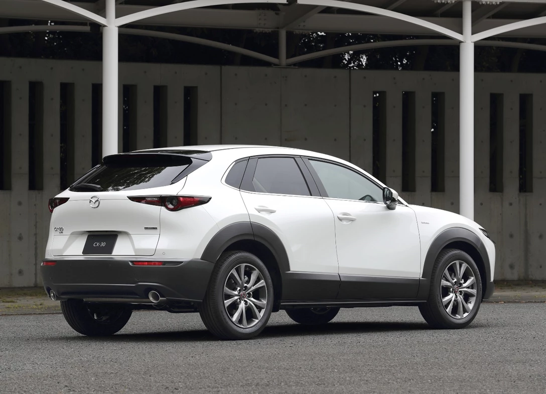 1692393-Mazda-CX-30-2024-02.jpg