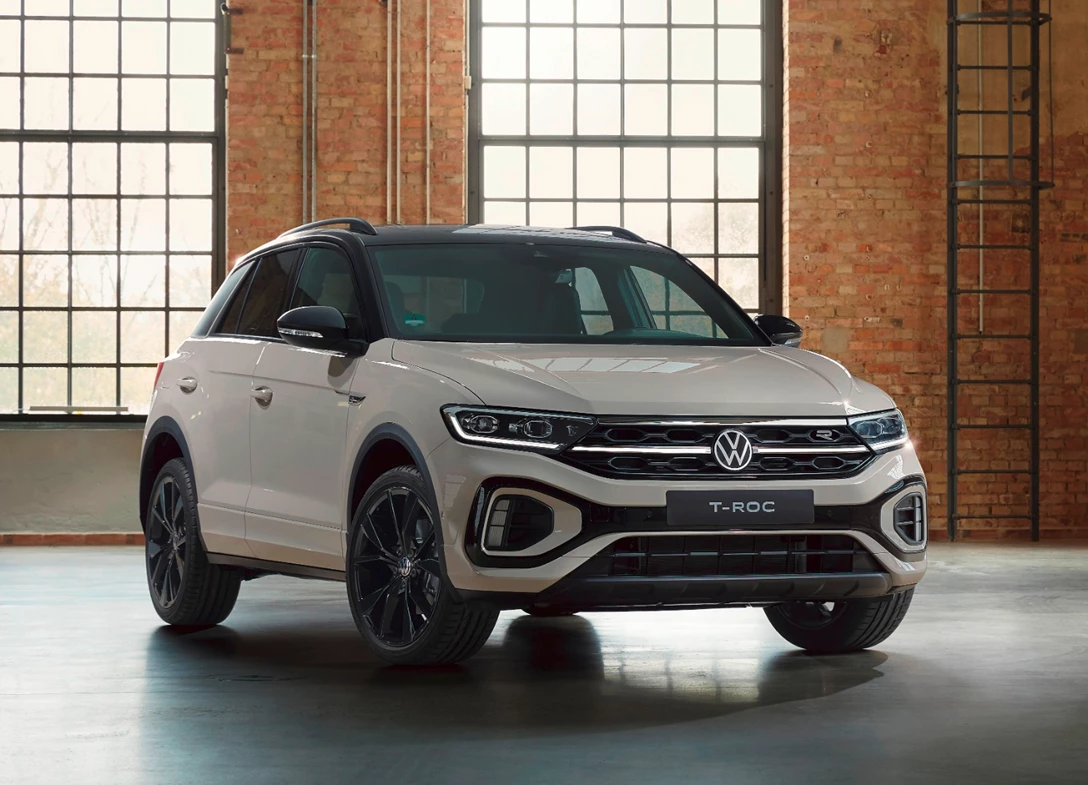 1691150-Volkswagen-T-Roc-2024-01.jpg