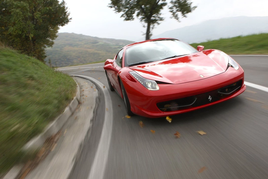פרארי 458 איטליה