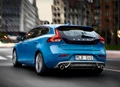 1666935-Volvo-V40_R-Design-2016-14.jpg