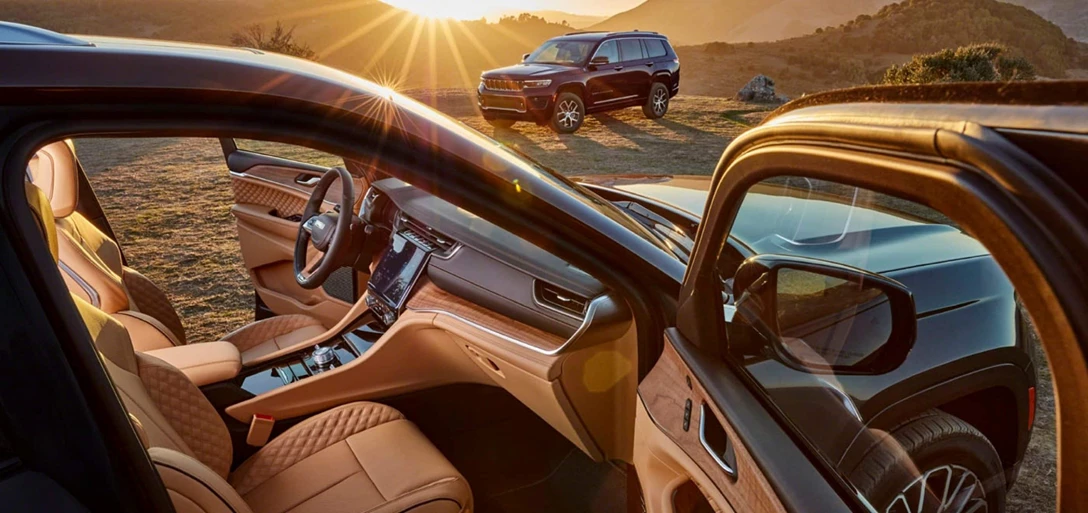 1671829-גרנד צ'רוקי. צילום - יצרן (6).jpg