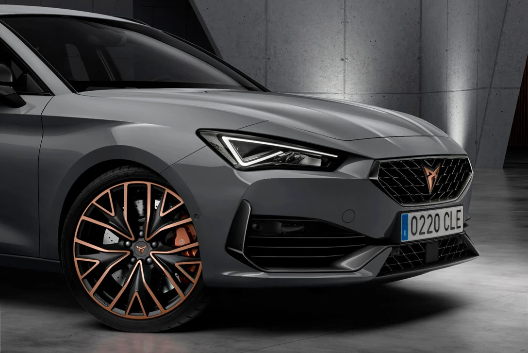1630538-CUPRA_SP_PHEV_06_HQ.jpg