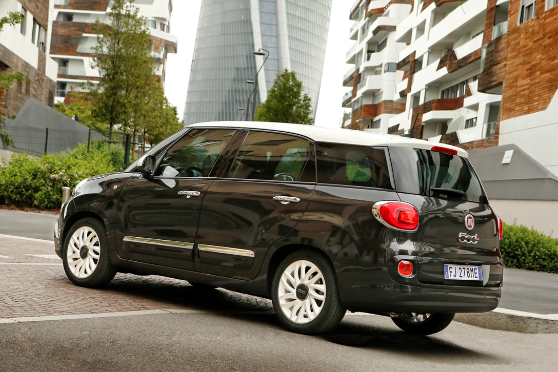 1596448-מיניוואנים (6).jpg