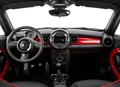 1605798-Mini-Coupe-2011-2015-04.jpg