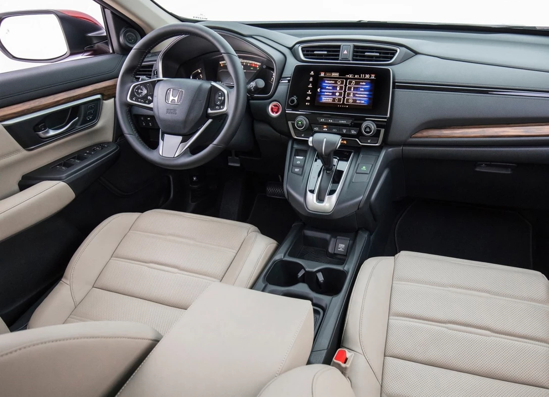 1647713-Honda-CR-V-2018-05.jpg