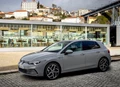 1641613-Volkswagen-Golf-2020-04.jpg