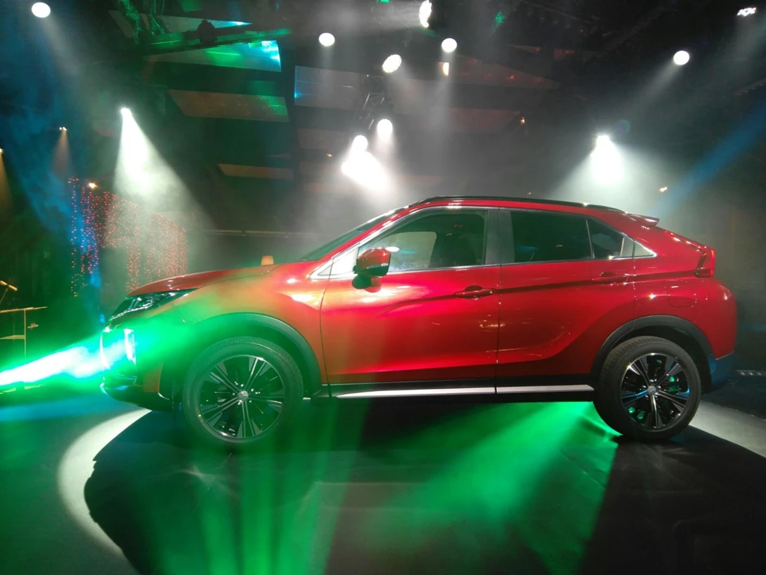 1591128-מיצובישי אקליפס קרוס 2018 בארץ (6).jpg