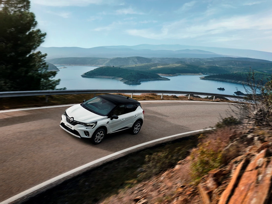 1675740-Renault-Captur-2023-13.jpg