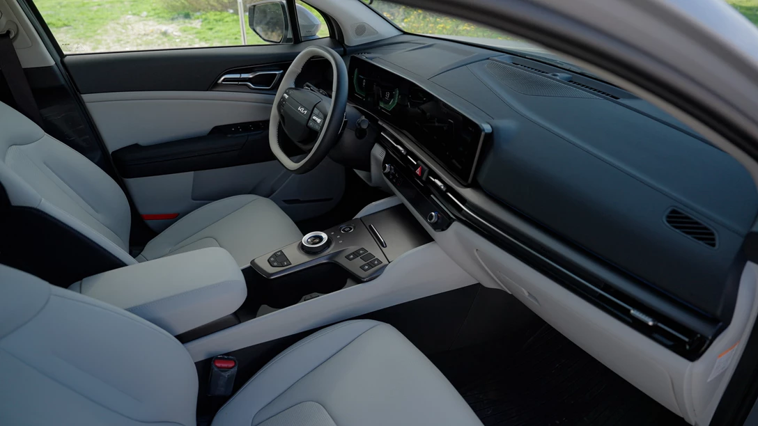 KIA Sportage (Facelift) 2025.02_18_37_22.Still326-min.jpg