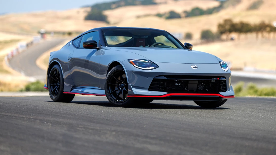 1685579-2024 Z NISMO_T-15-min.jpg