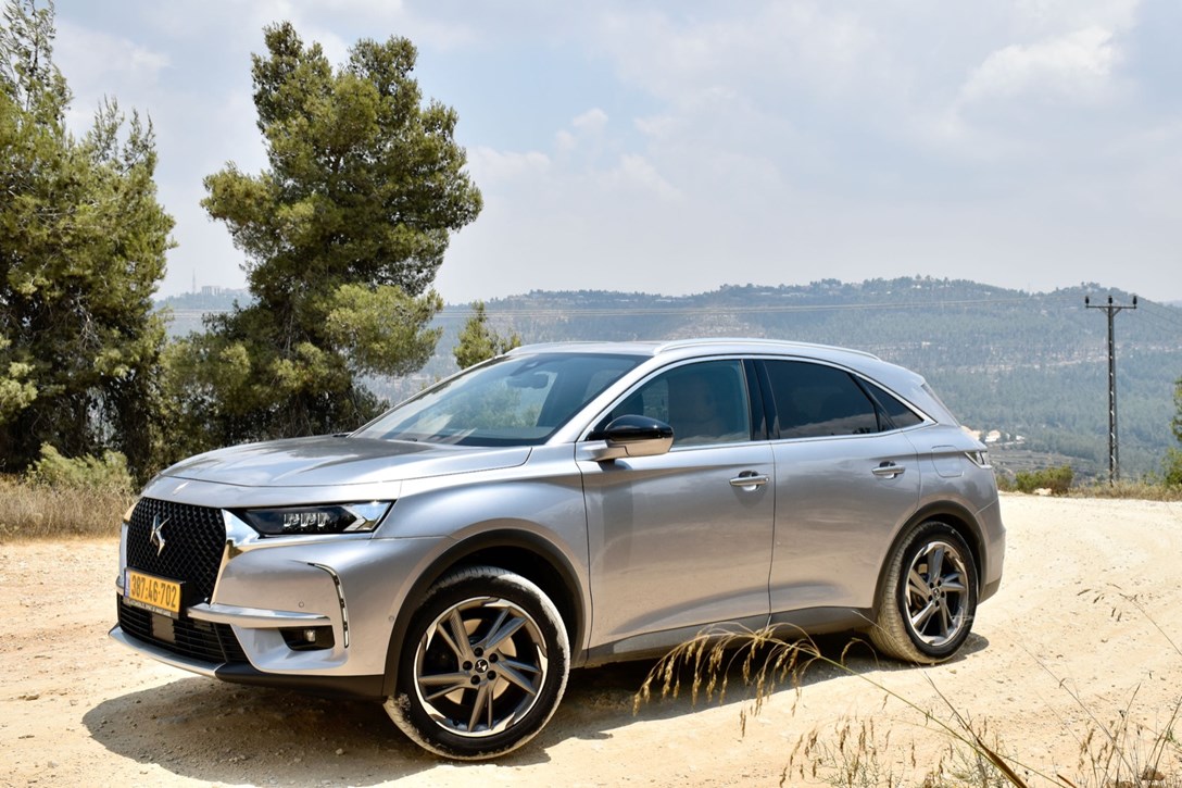 1650329-DS7PHEV - 2.jpeg