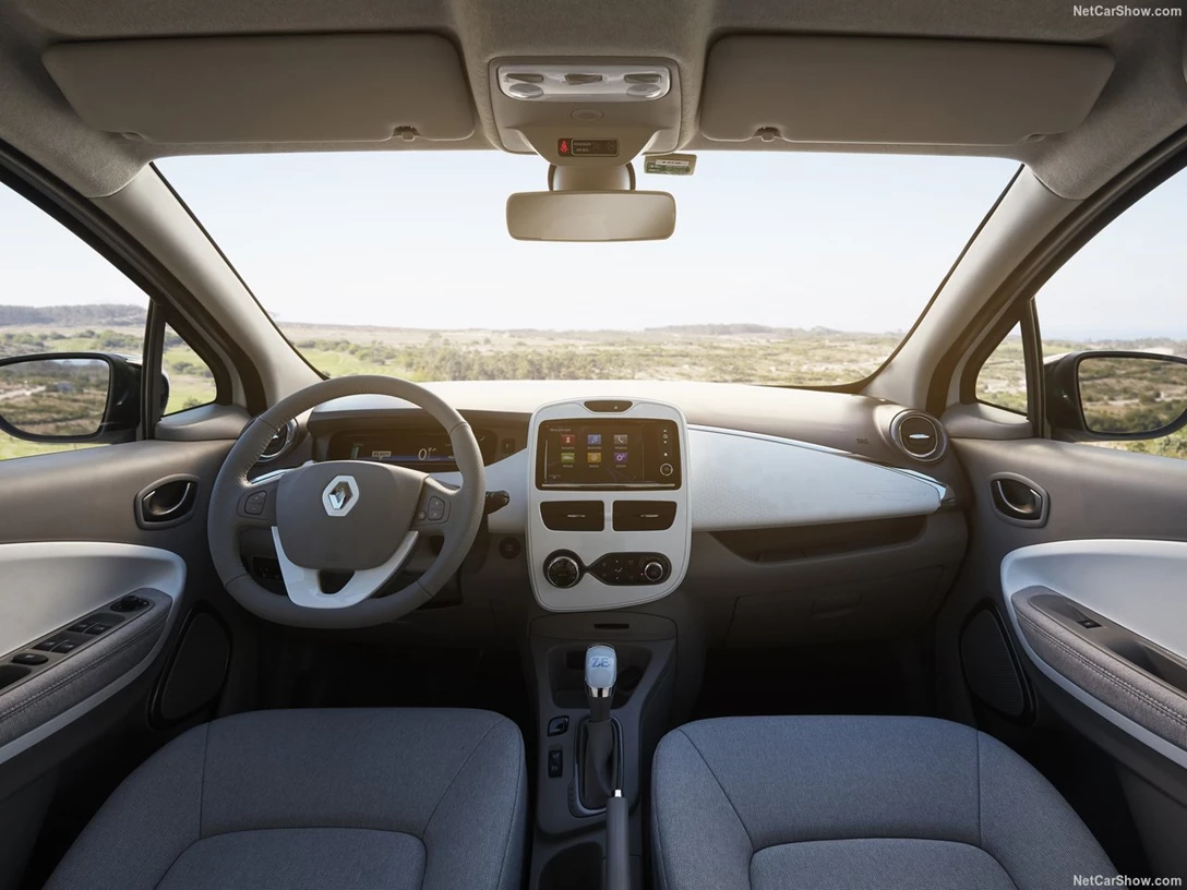 1589205-Renault-Zoe 6.jpg