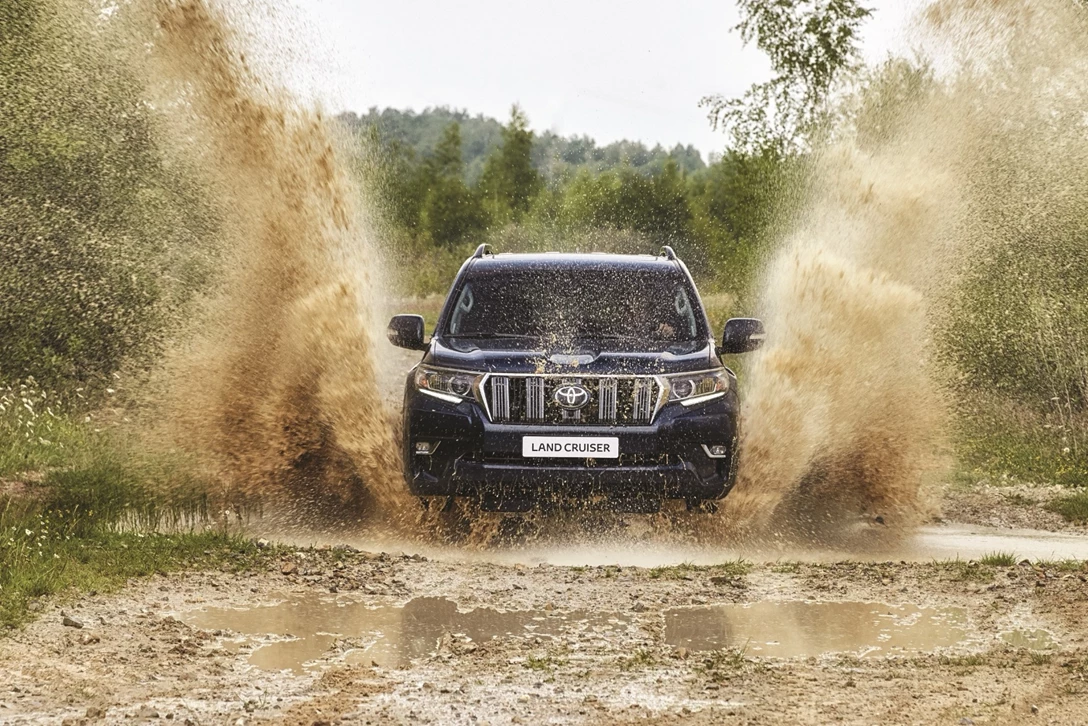 1590579-טויוטה לנד קרוזר מחודש (33).jpg