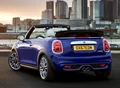 1660837-Mini-Cooper_S_Convertible-2020-02.jpg