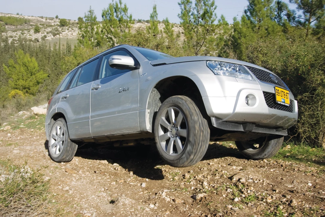 1670839-vitara Big 02.jpg