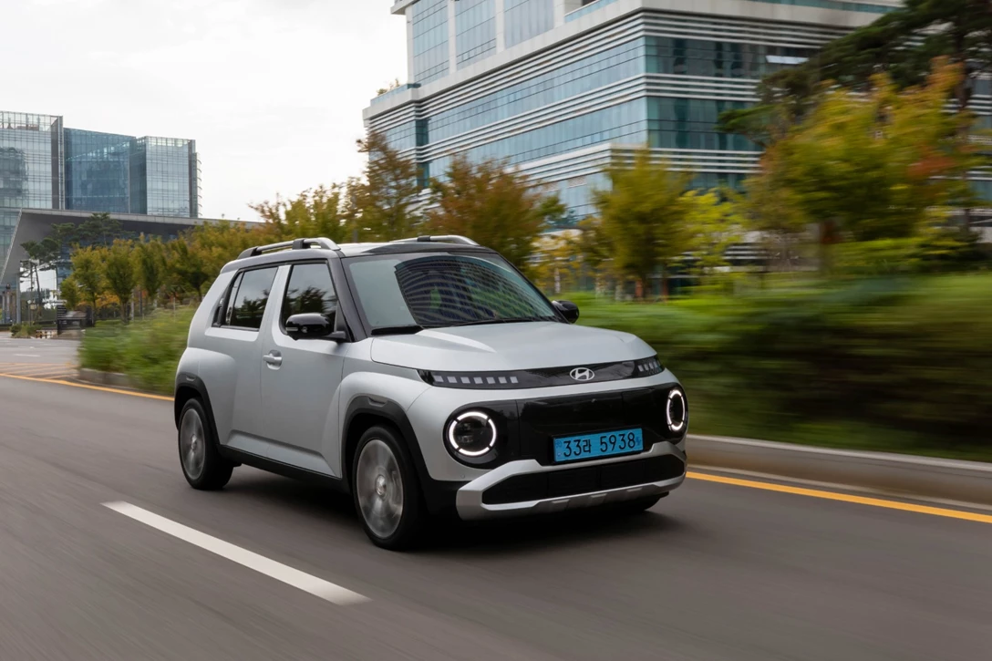 1703681-INSTER Drive_35.jpg