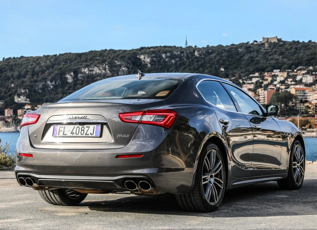 1664224-Maserati-Ghibli-2019-02.jpg
