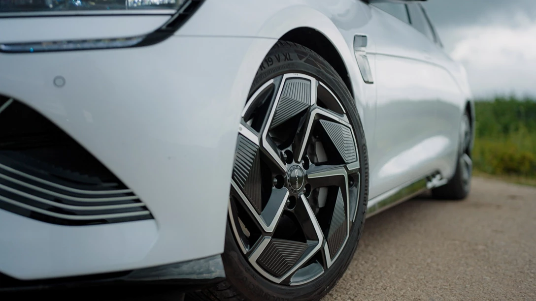 1695718-אוטו השנה 2024 (מבחן).01_38_35_16.Still110-min.jpg