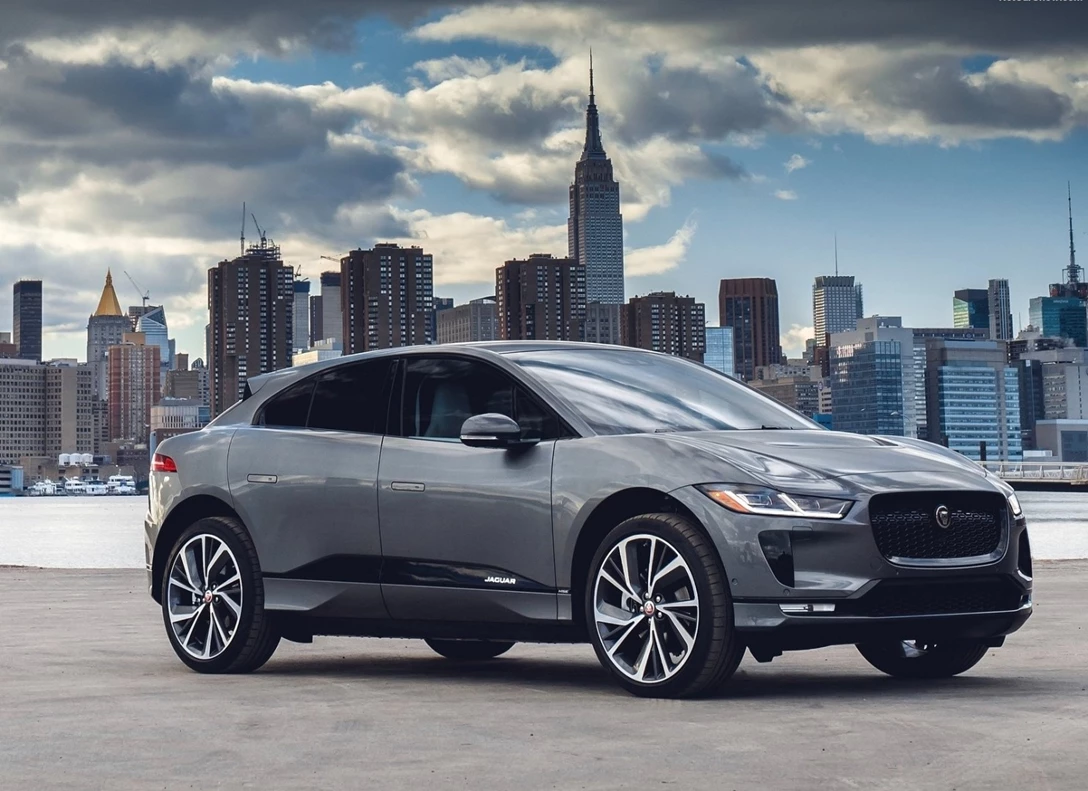 1661599-Jaguar-I-Pace-2022-04.jpg