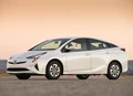 1643714-Toyota-Prius-2016-01.jpg