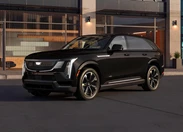 1708661-Cadillac-Escalade_IQ-2025-02.jpg