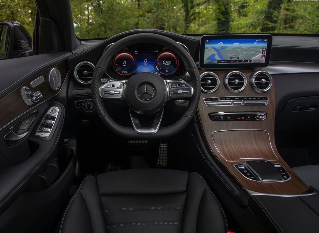 1651433-Mercedes-Benz-GLC-2019-10.jpg