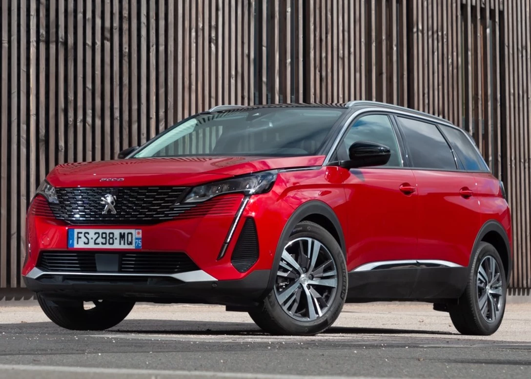 1651836-Peugeot-5008-2021-04.jpg