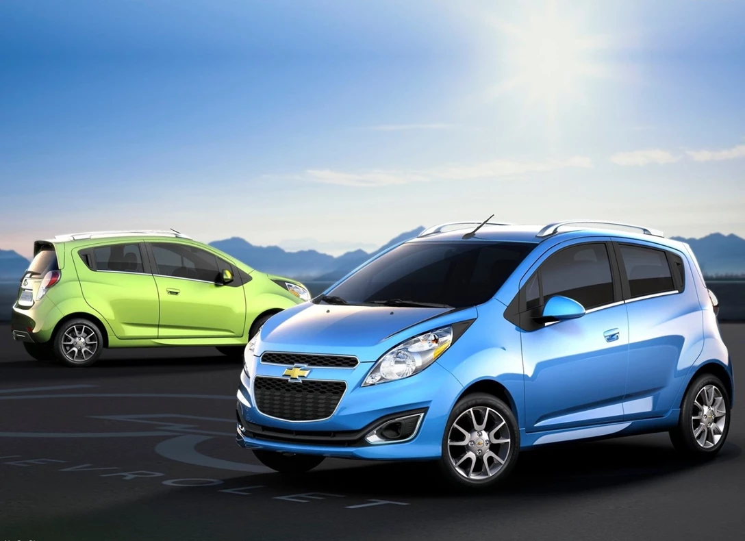 1642738-Chevrolet-Spark-2015-04.jpg