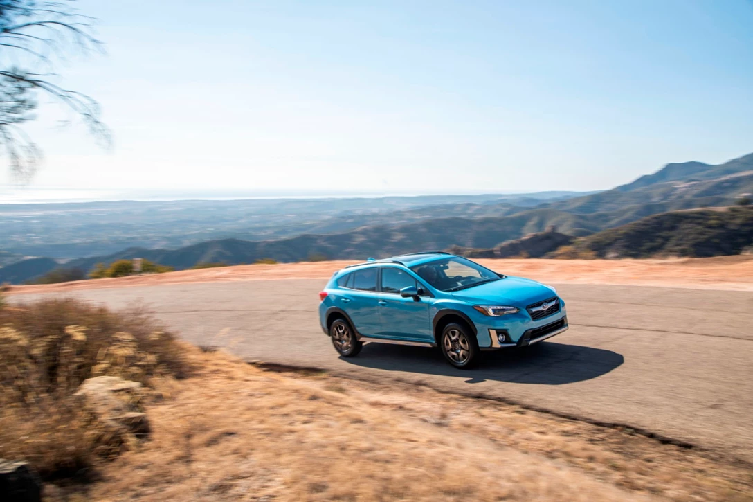 1607017-22._2019_Crosstrek_Hybrid.jpg
